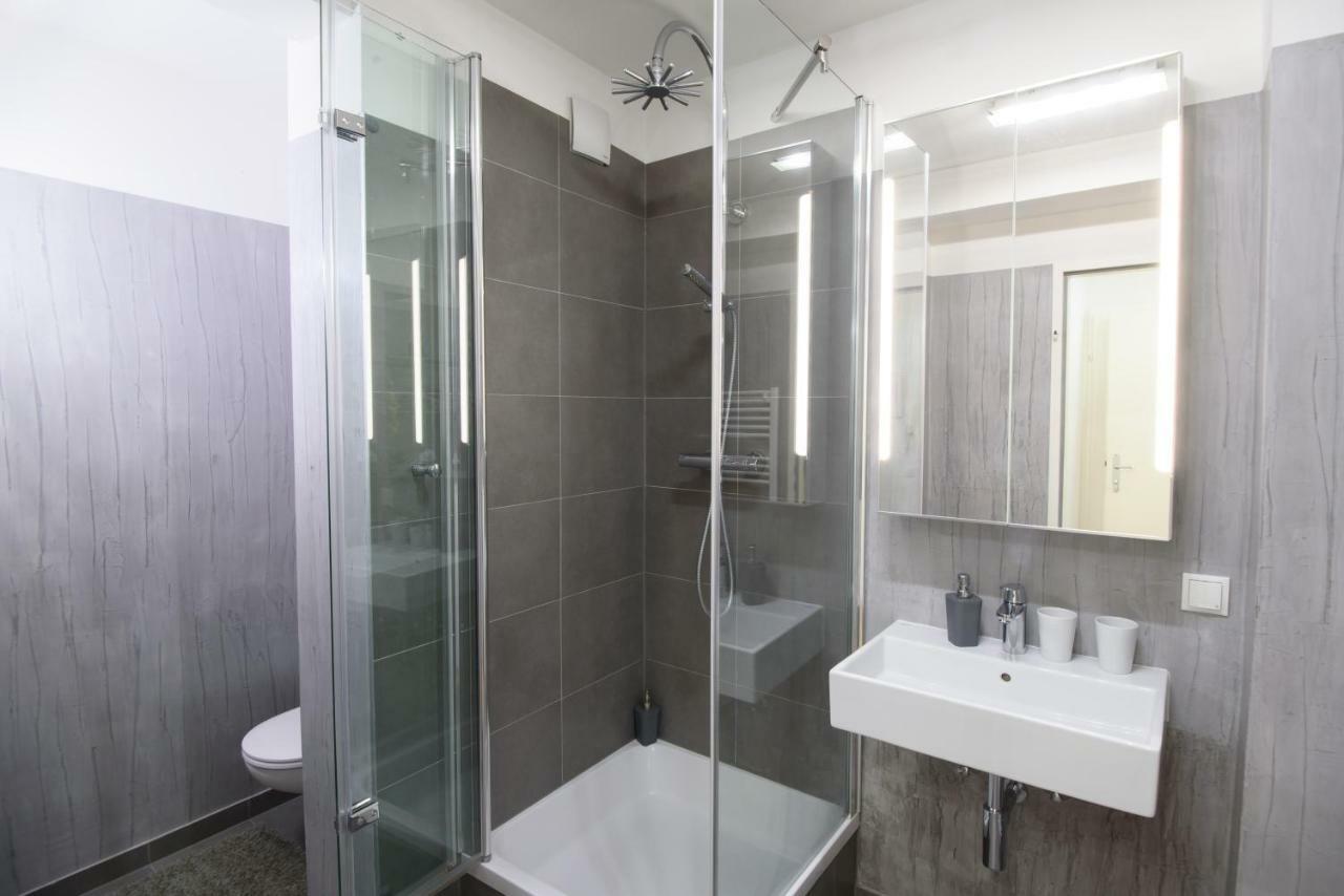 Design Apartment - Centrally Located فيينا المظهر الخارجي الصورة